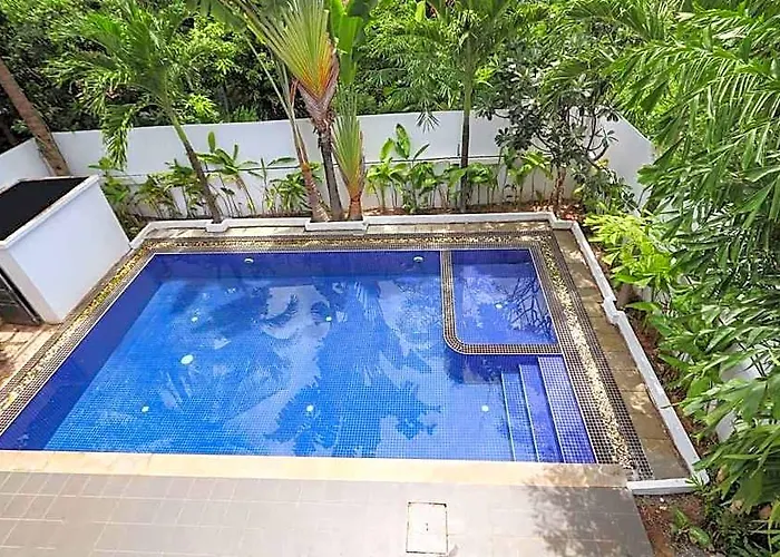 Private Pool 6bedrooms By La San Siem Reap